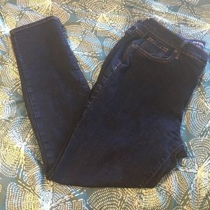 Old Navy curvy profile skinny jeans EUC
